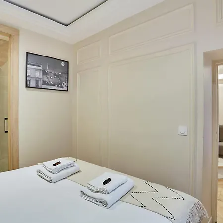 Sublime In The Heart Of 4 People Fbmar1 By Studioprestige Paris